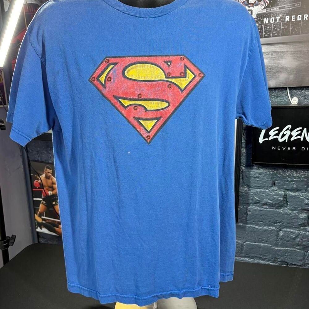 Vintage 2003 Superman DC Comics Blue Distressed Logo Graphic T-Shirt